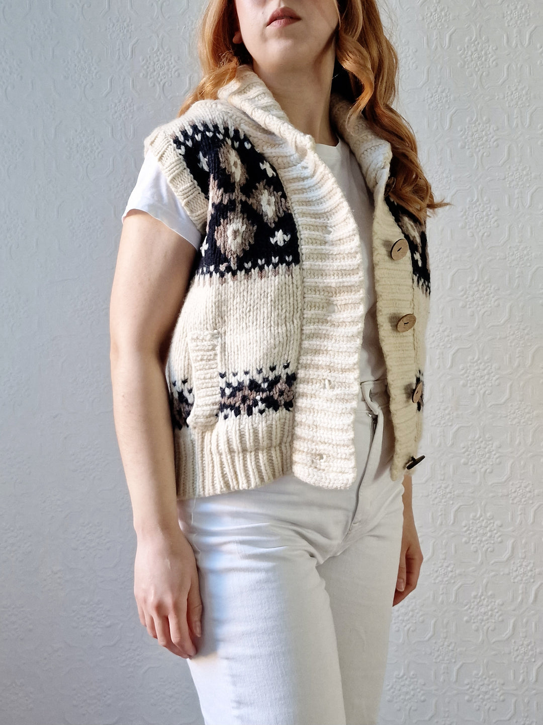 Vintage Pure Wool Cream Knitted Norwegian Style Sleeveless Vest - M