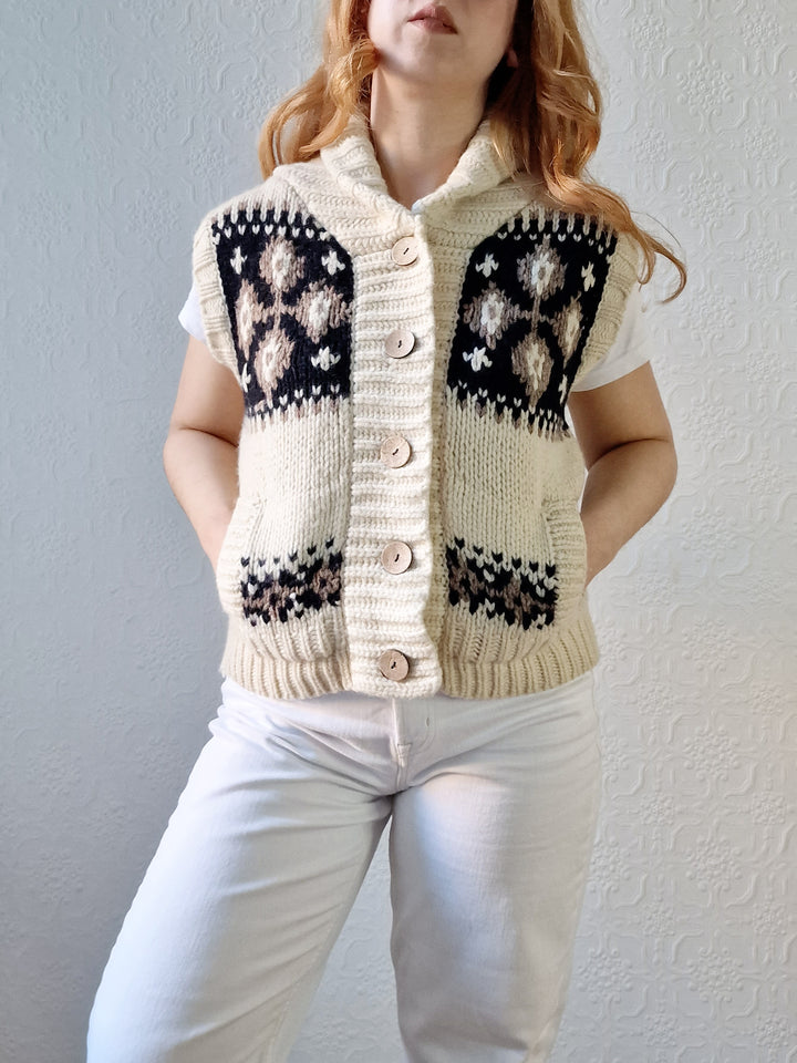 Vintage Pure Wool Cream Knitted Norwegian Style Sleeveless Vest - M