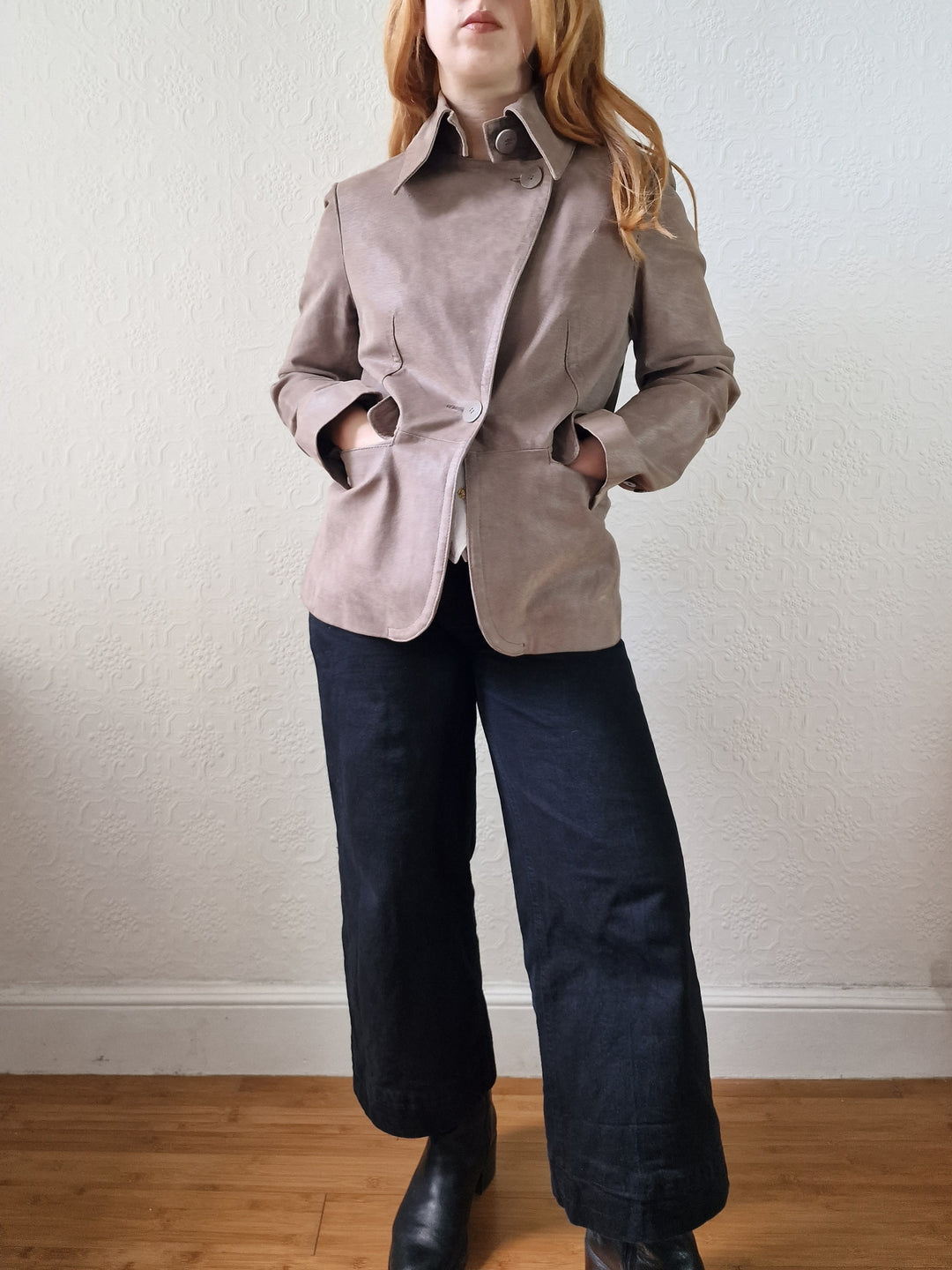 Vintage 90s Grey Taupe Genuine Suede Leather Jacket with Pointy Lapel - XS/S