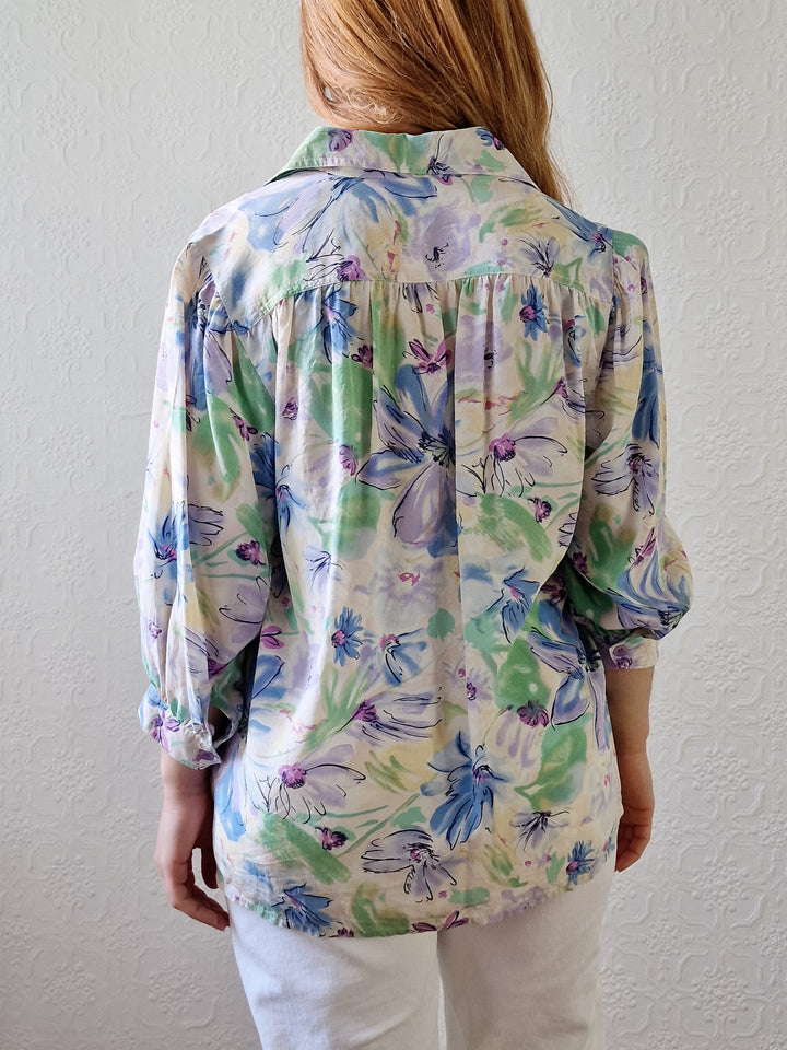 Vintage 80s Blue & Green Floral 100% Silk Blouse with 3/4 Sleeves - S/M