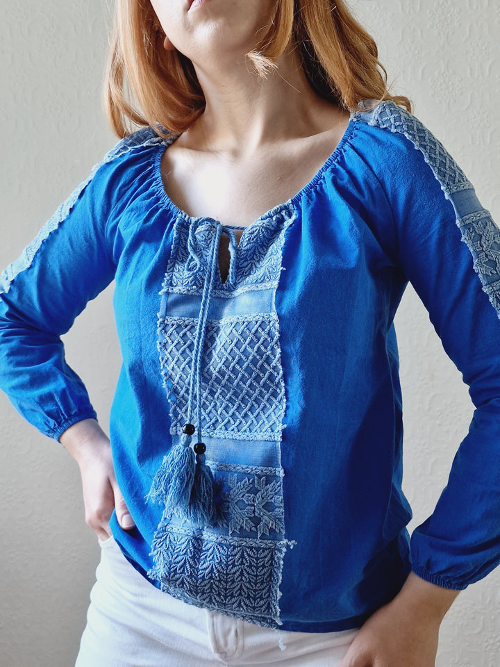 Vintage 90s Blue 3/4 Sleeve Cotton Boho Blouse with Tassels - XS