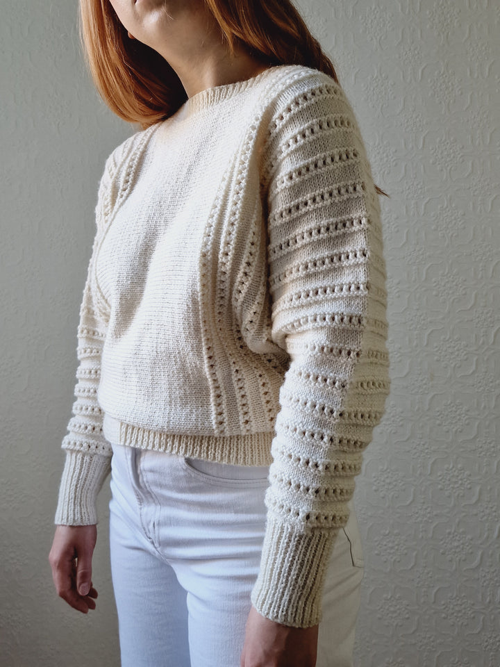 Vintage 80s Handknitted Cream Batwing Jumper with Crew Neck - S/M