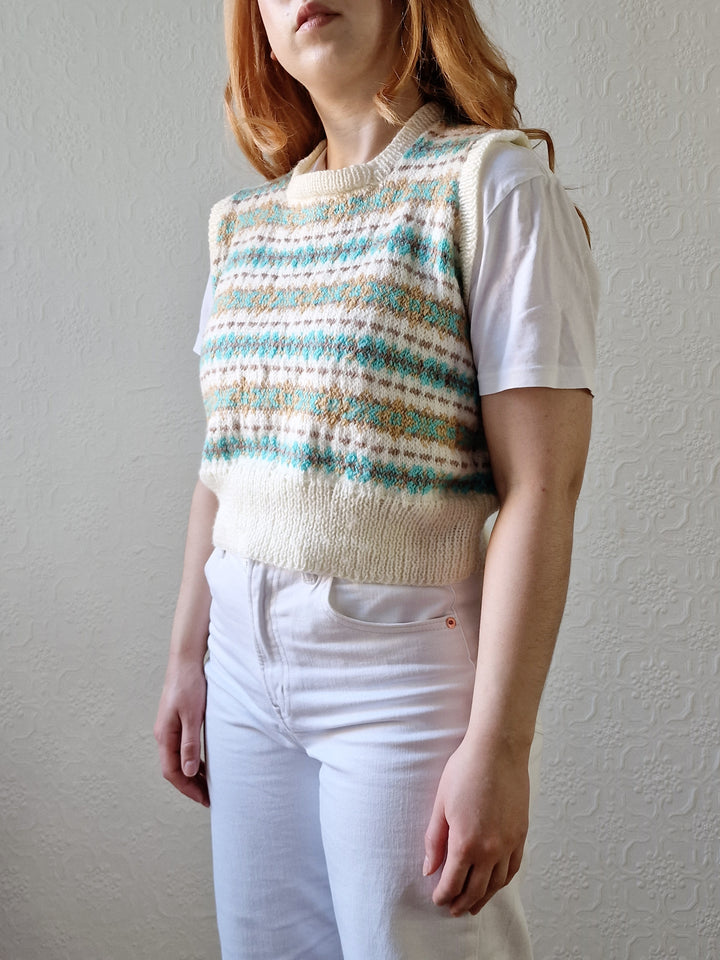 Vintage 80s Handknitted Fairisle Short Vest with Square Neckline - S