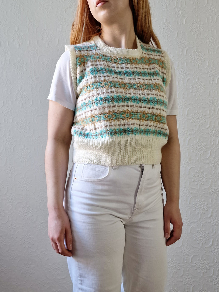 Vintage 80s Handknitted Fairisle Short Vest with Square Neckline - S