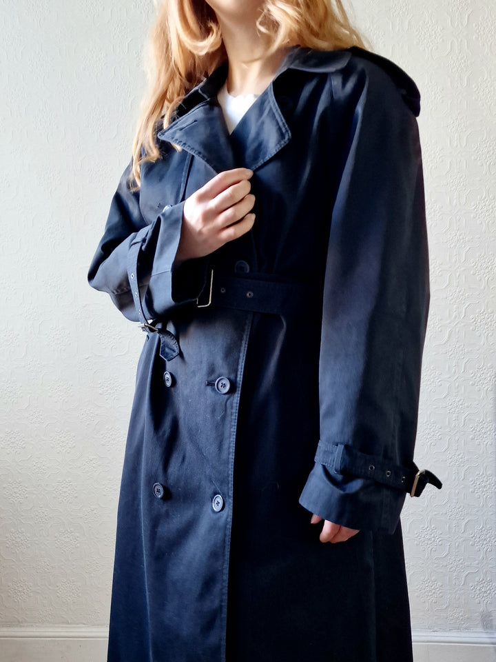 Vintage Black Double Breasted Trench Coat with Belt - M/L