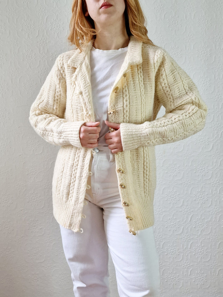 Vintage Pure Wool Cream Aran Cardigan with Toggle Closure - S/M