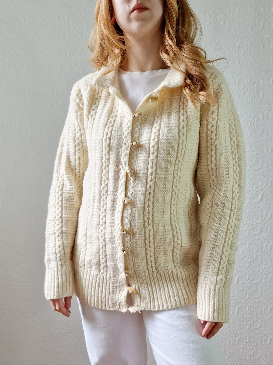 Vintage Pure Wool Cream Aran Cardigan with Toggle Closure - S/M