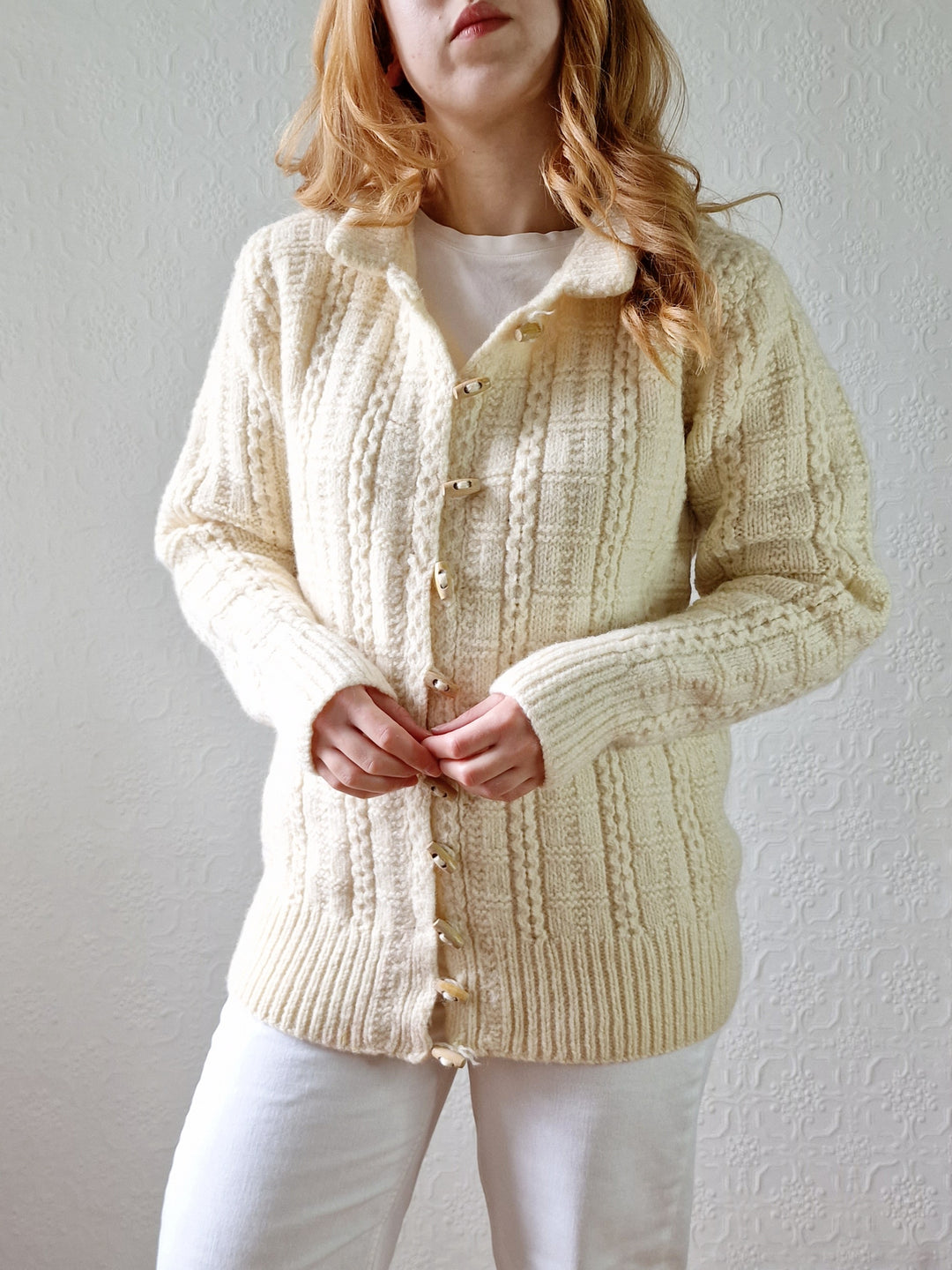 Vintage Pure Wool Cream Aran Cardigan with Toggle Closure - S/M