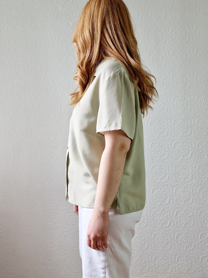 Vintage 90s Light Khaki Green Button Down Half Sleeve Blouse - M/L