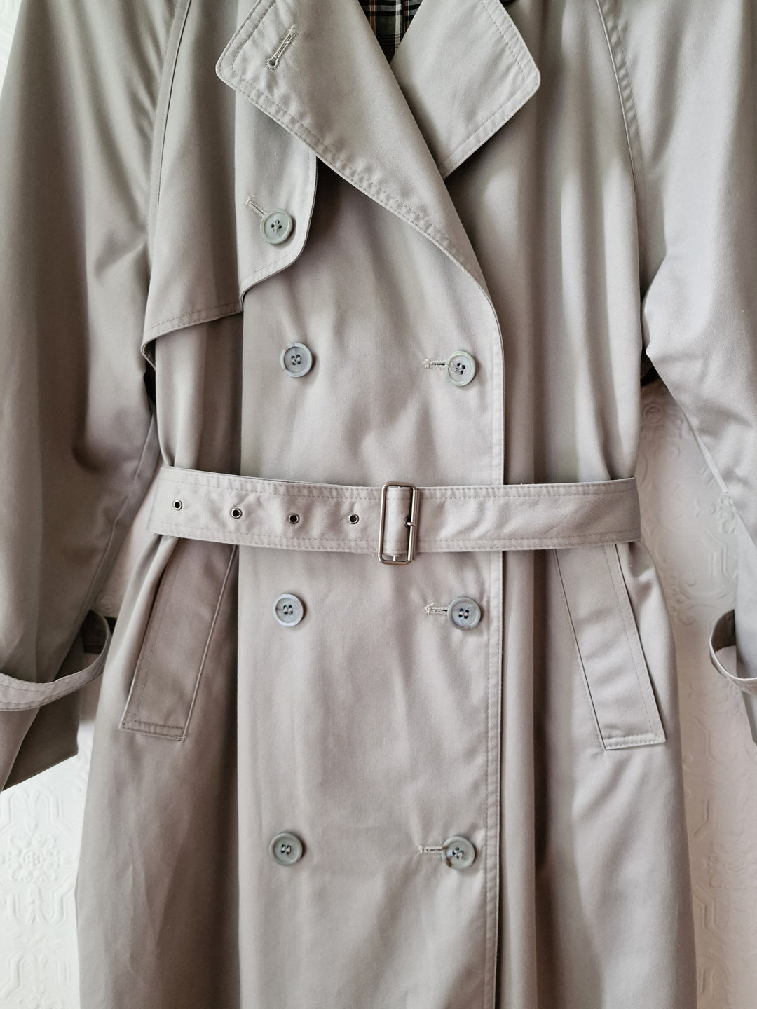 Vintage Light Grey Double Breasted Trench Coat with Belt - M