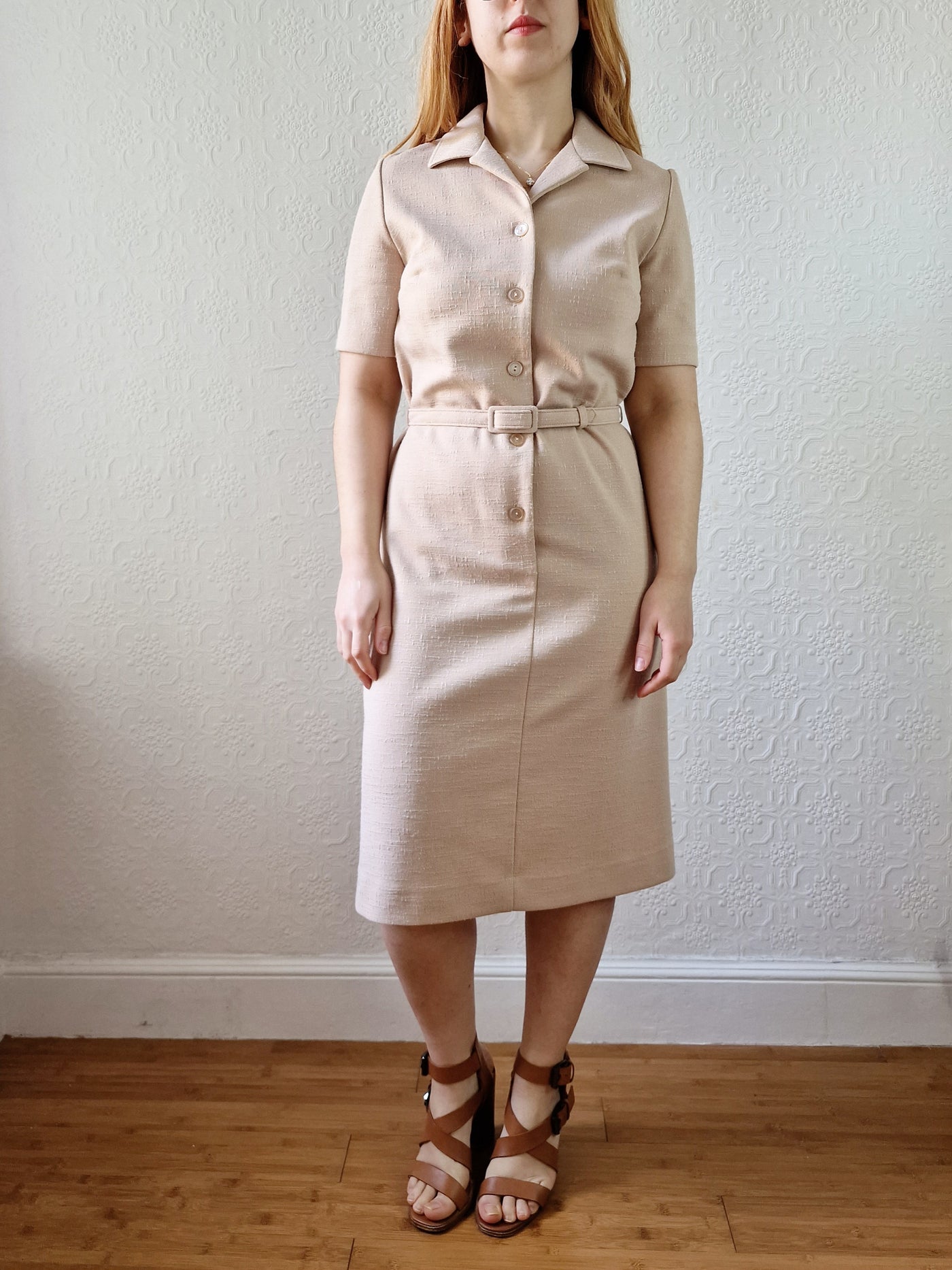 Vintage 70s Beige Short Sleeve Shirt Dress with Matching Belt - S