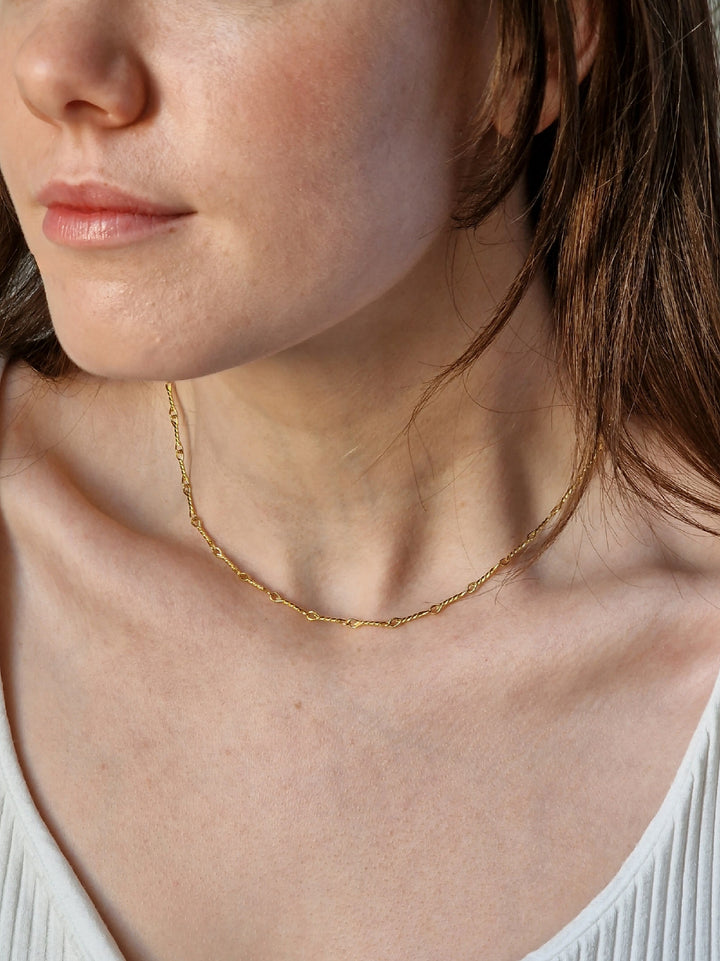 Vintage Gold Plated Twist Bar Link Chain Necklace