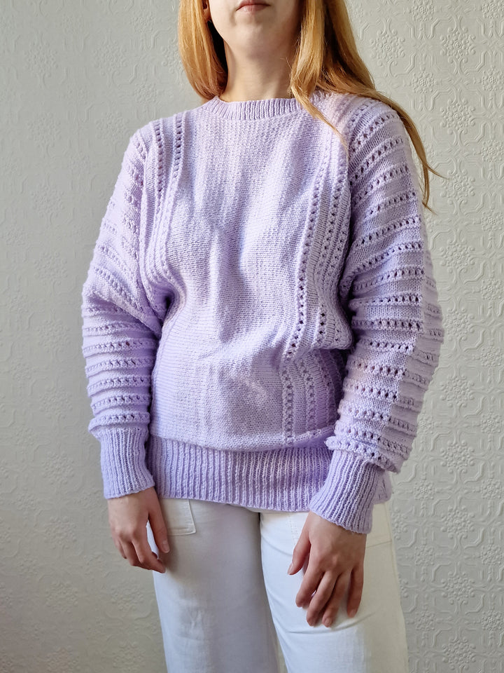 Vintage 80s Handknitted Lilac Purple Batwing Jumper with Crew Neck - S/M