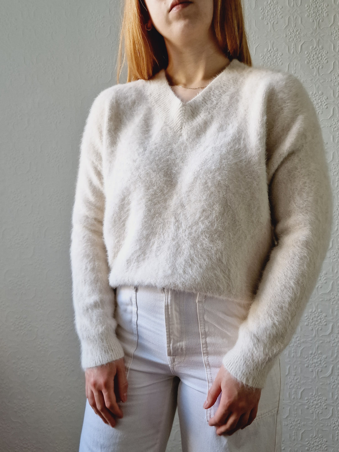 Vintage Cream Angora Jumper with V Neck - M/L