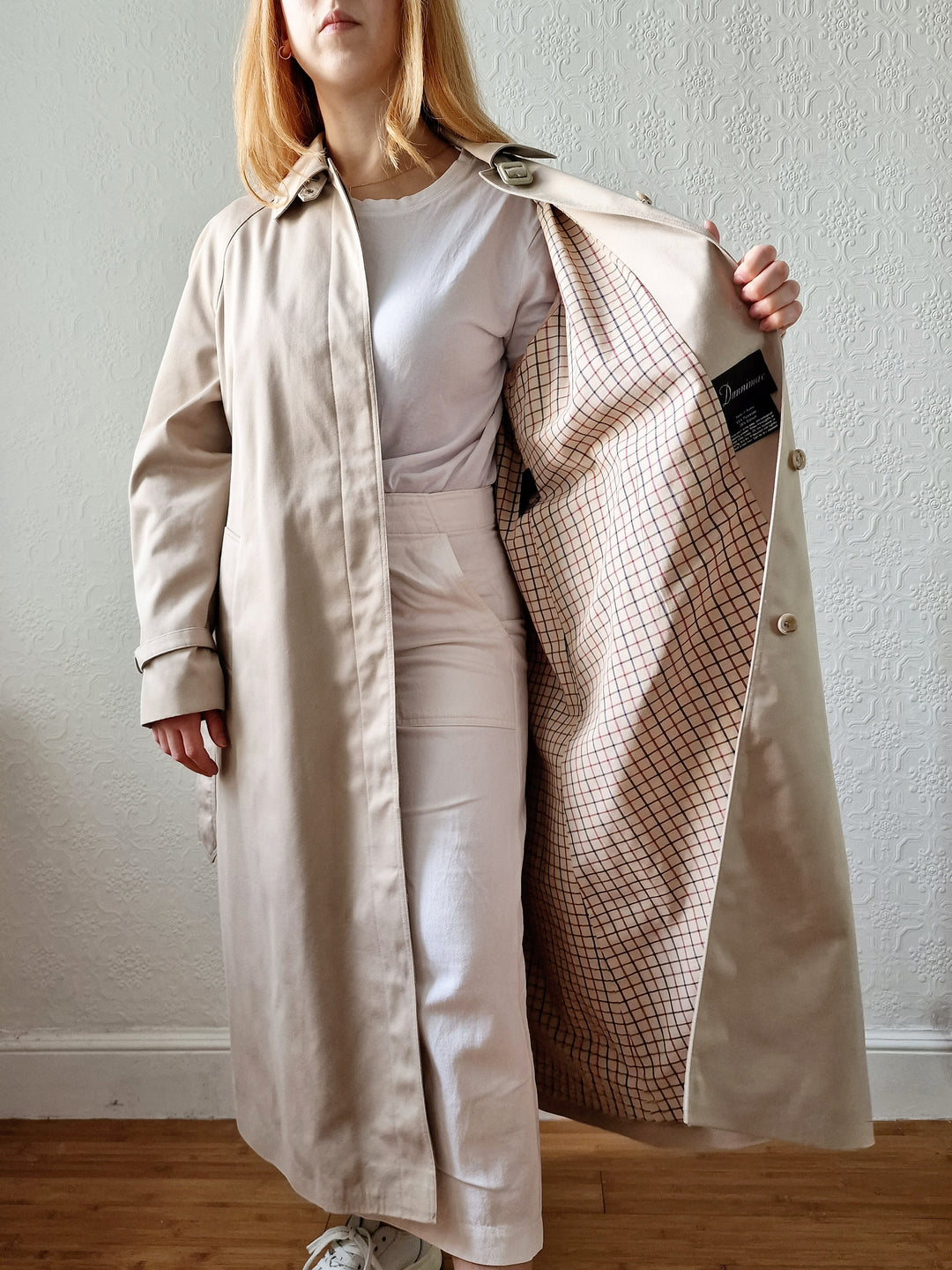 Vintage Light Beige Single Breasted Trench Coat with Belt by Dannimac - M