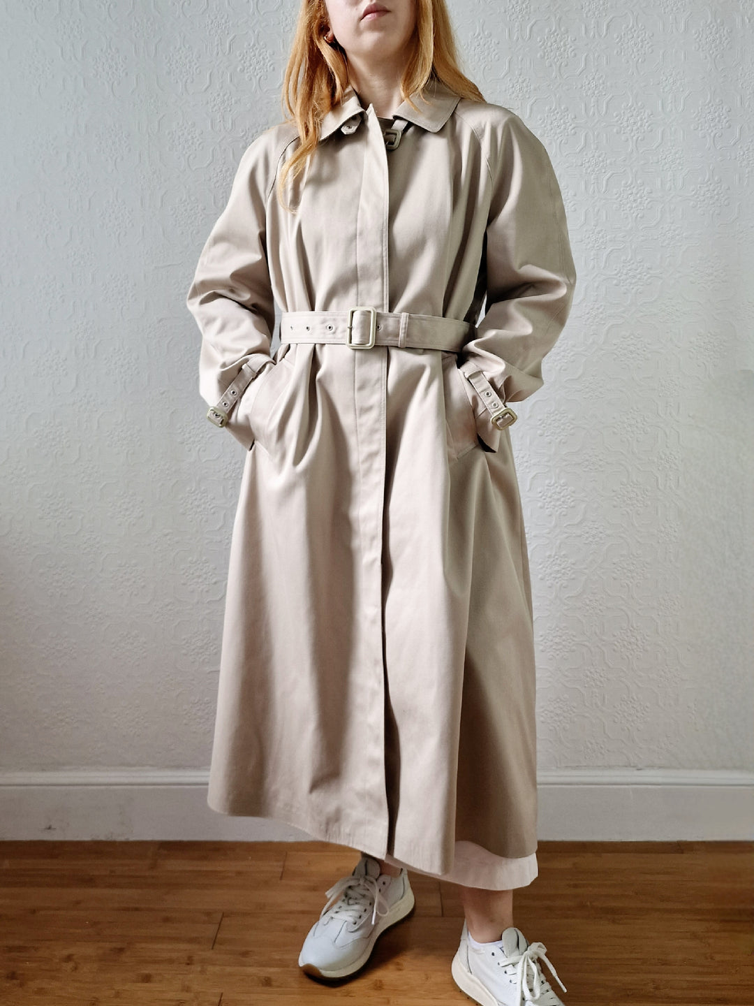 Vintage Light Beige Single Breasted Trench Coat with Belt by Dannimac - M