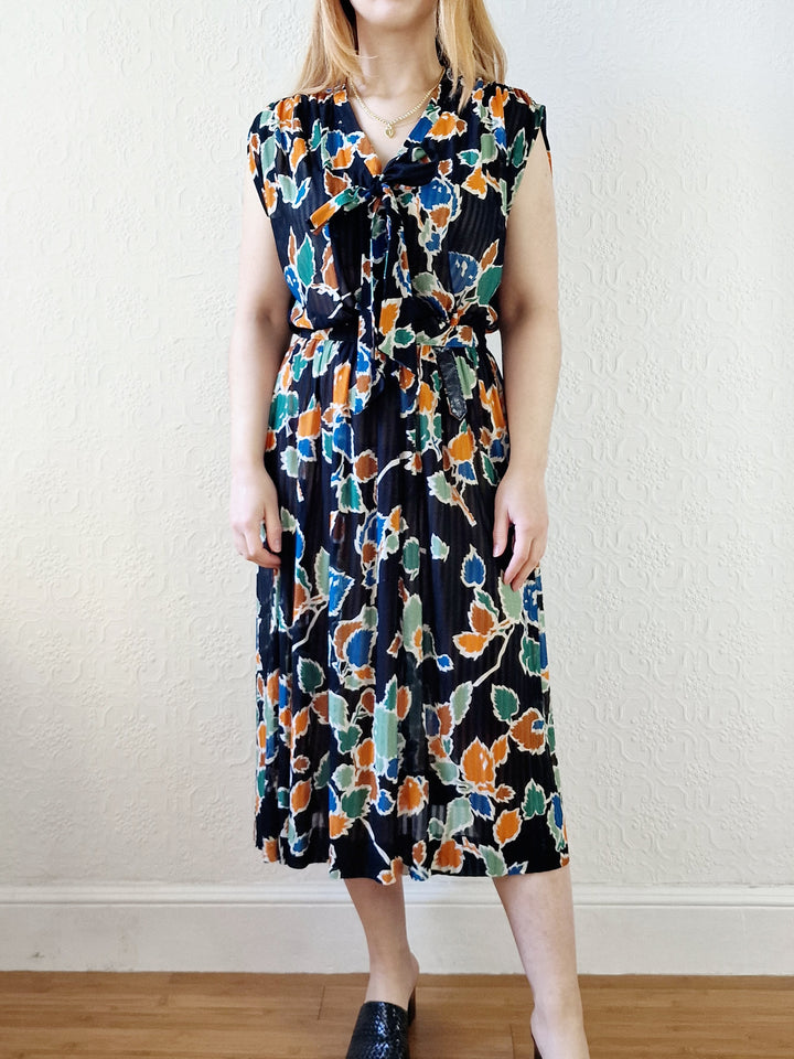 Vintage 80s Multicolour Leaf Print Midi Dress with Belt - M/L