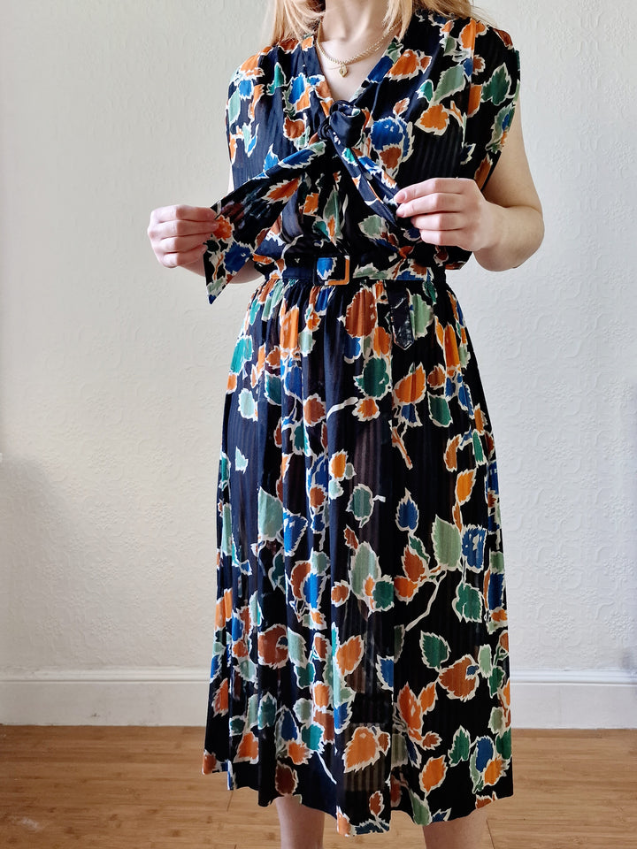 Vintage 80s Multicolour Leaf Print Midi Dress with Belt - M/L