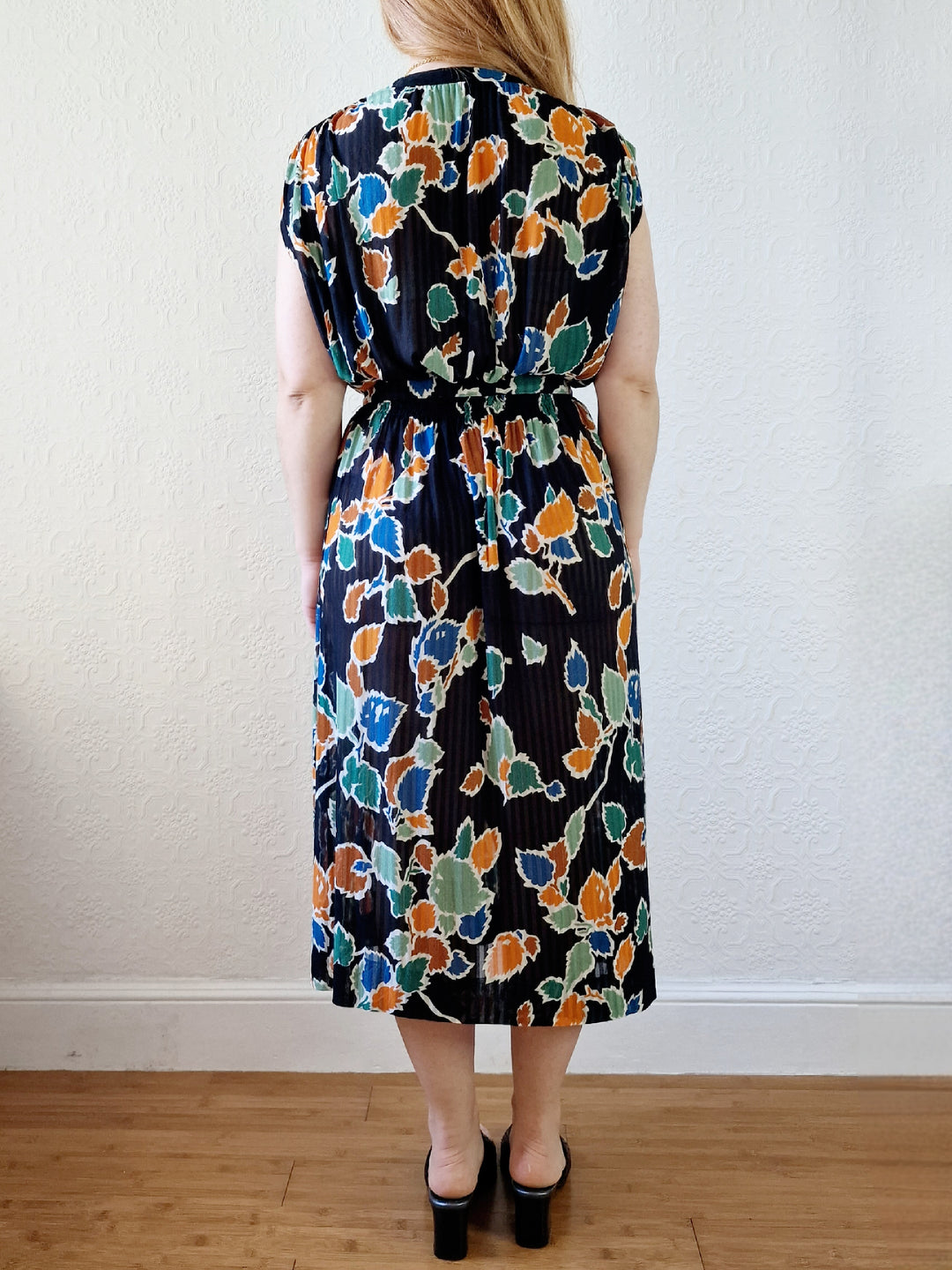 Vintage 80s Multicolour Leaf Print Midi Dress with Belt - M/L