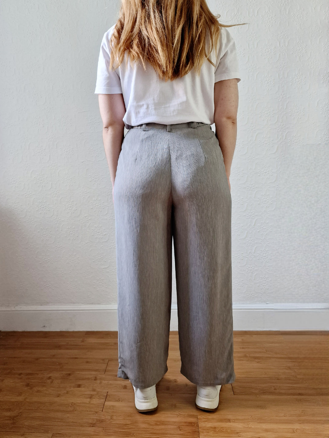 Vintage Grey High Waisted Straight Leg Pleated Trousers - S