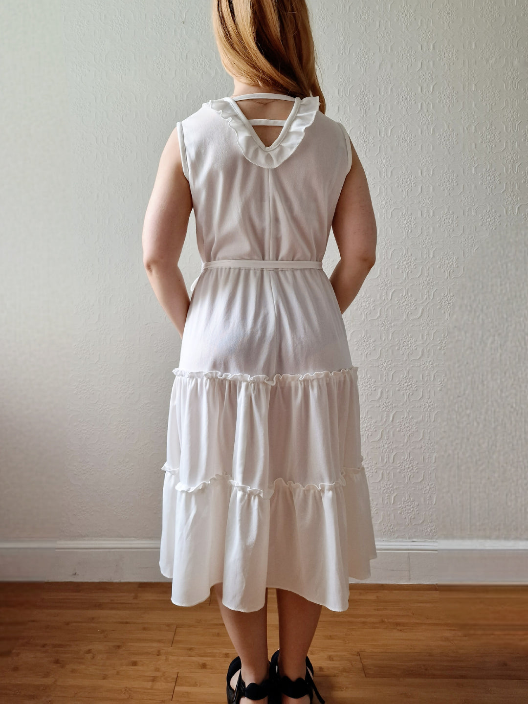 Vintage 70s White Ruffle Sleeveless Midi Dress - S