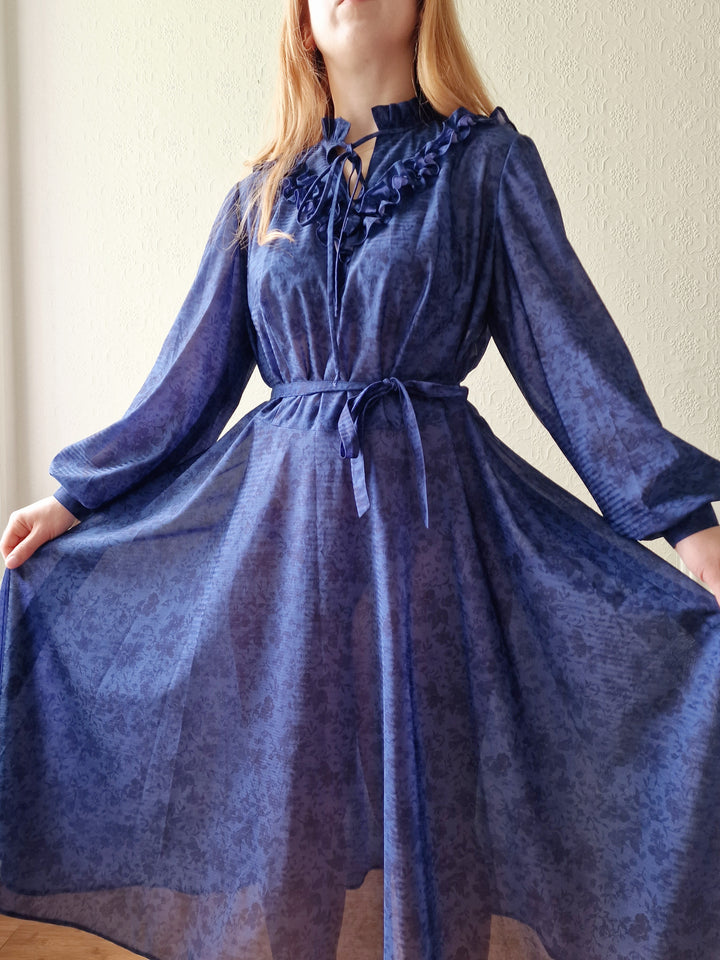 Vintage 70s Blue Ruffle Midi Dress with Long Sleeves - M/L