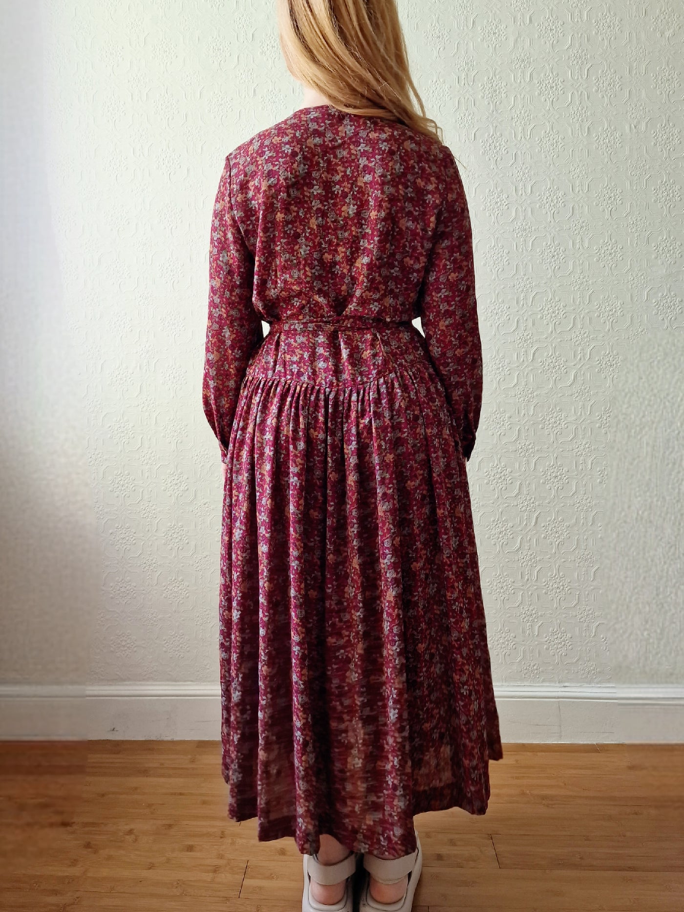 Vintage 80s Dark Red Midi Dress with Long Sleeves - S/M