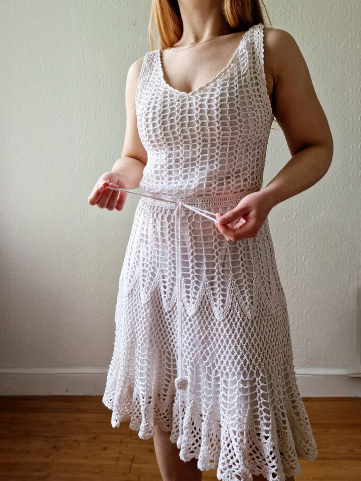 Vintage White Crochet Sleeveless Dress with Drawstring Waist - S/M