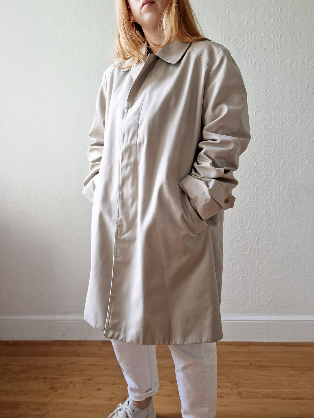 Vintage Light Beige Single Breasted Medium Length Trench Coat by Dannimac - M/L