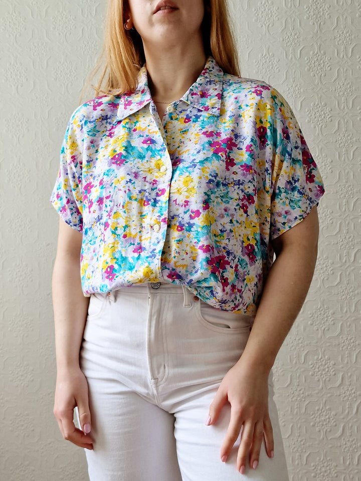 Vintage 90s Multicoloured Floral Pattern Short Sleeve Blouse - M