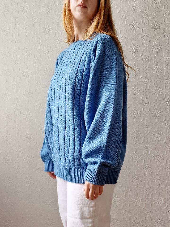 Vintage 90s Light Blue Aran Style Cable Knit Jumper with Crew Neck - L/XL