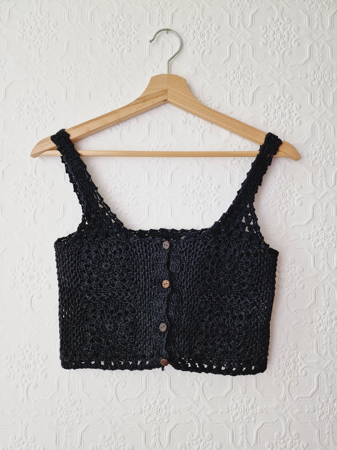 Vintage 90s Black Crochet Cropped Sleeveless Bralette Top - XS