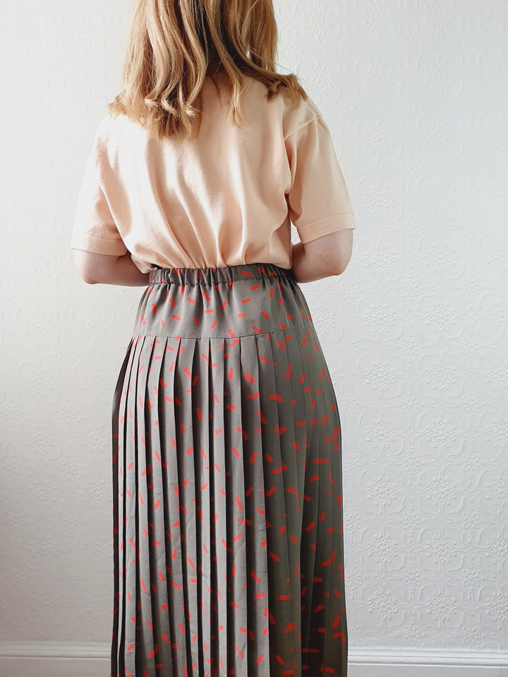 Vintage Khaki Pleated Skirt - S/M