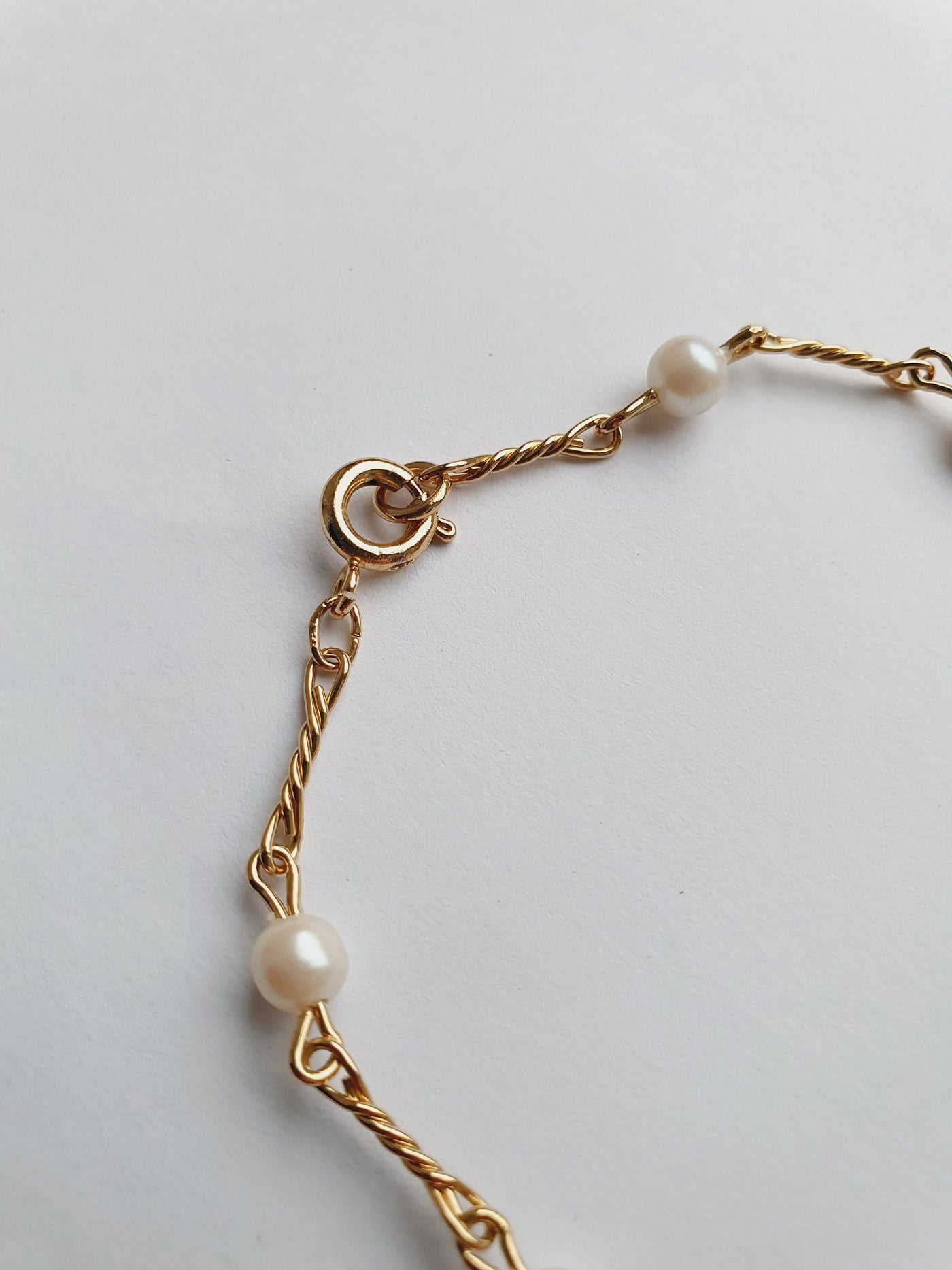 Vintage Gold Plated Twist Bar Chain Bracelet with Pearls