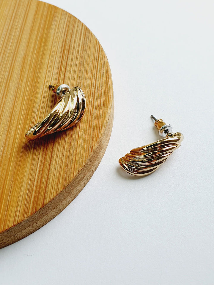 Vintage Gold Toned Twist Stud Earrings