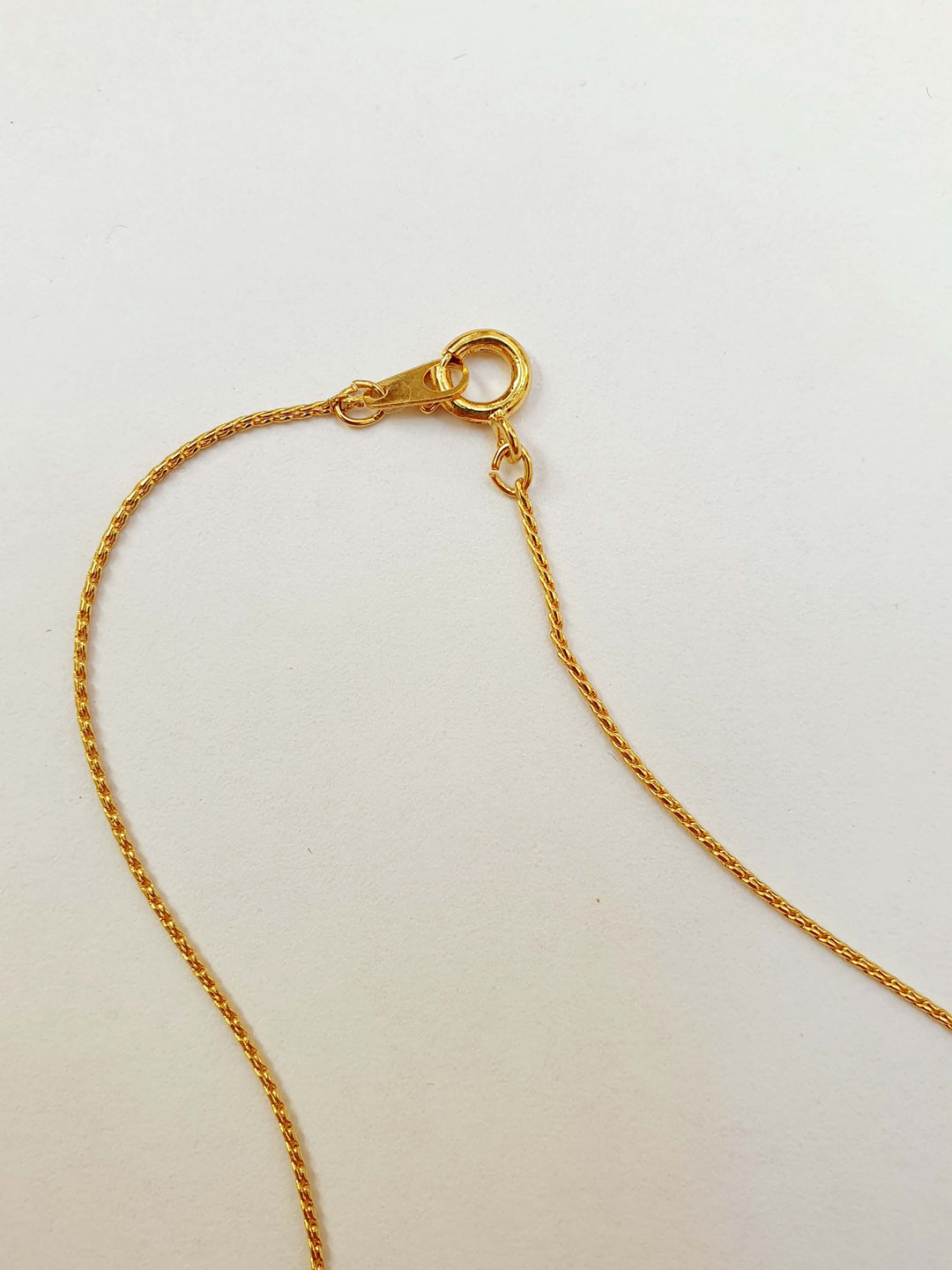 Vintage Gold Plated Fine Chain Necklace with Beads - Grey