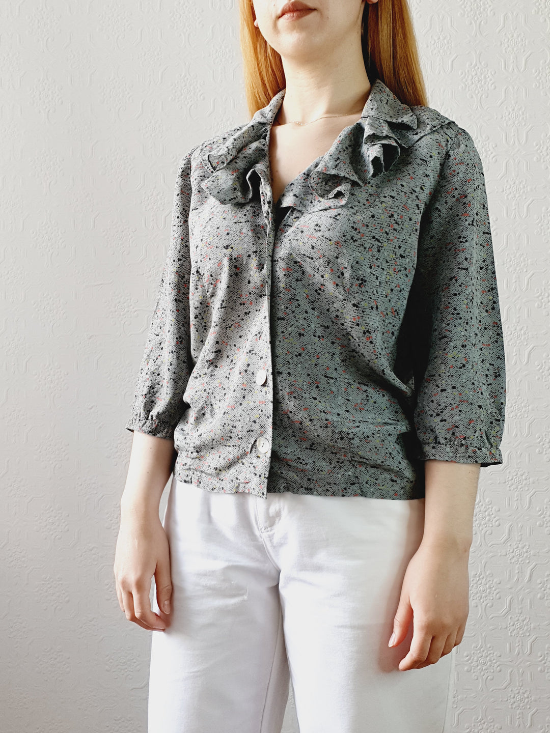 Vintage Speckled Blouse with Ruffled Collar • S-M