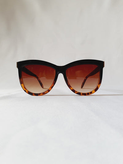 Vintage Sunglasses 32