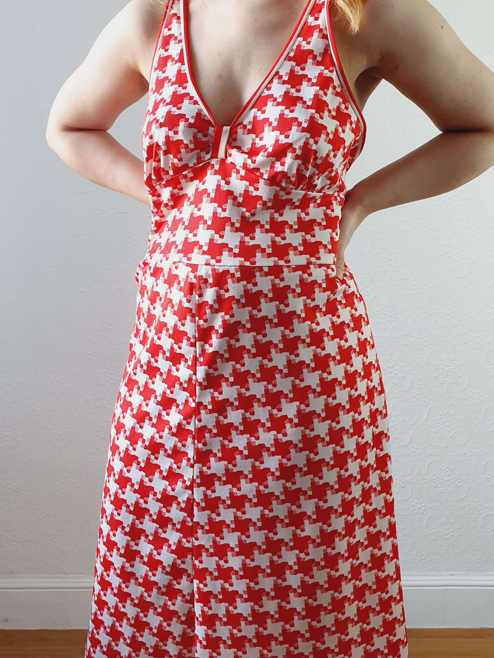 Vintage Red & White Houndstooth Sleeveless Dress - M