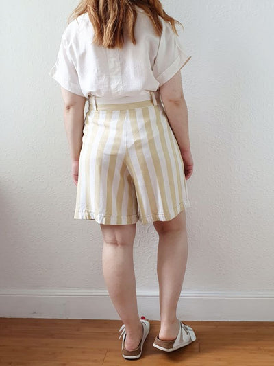 Vintage Striped High Waisted Shorts - L