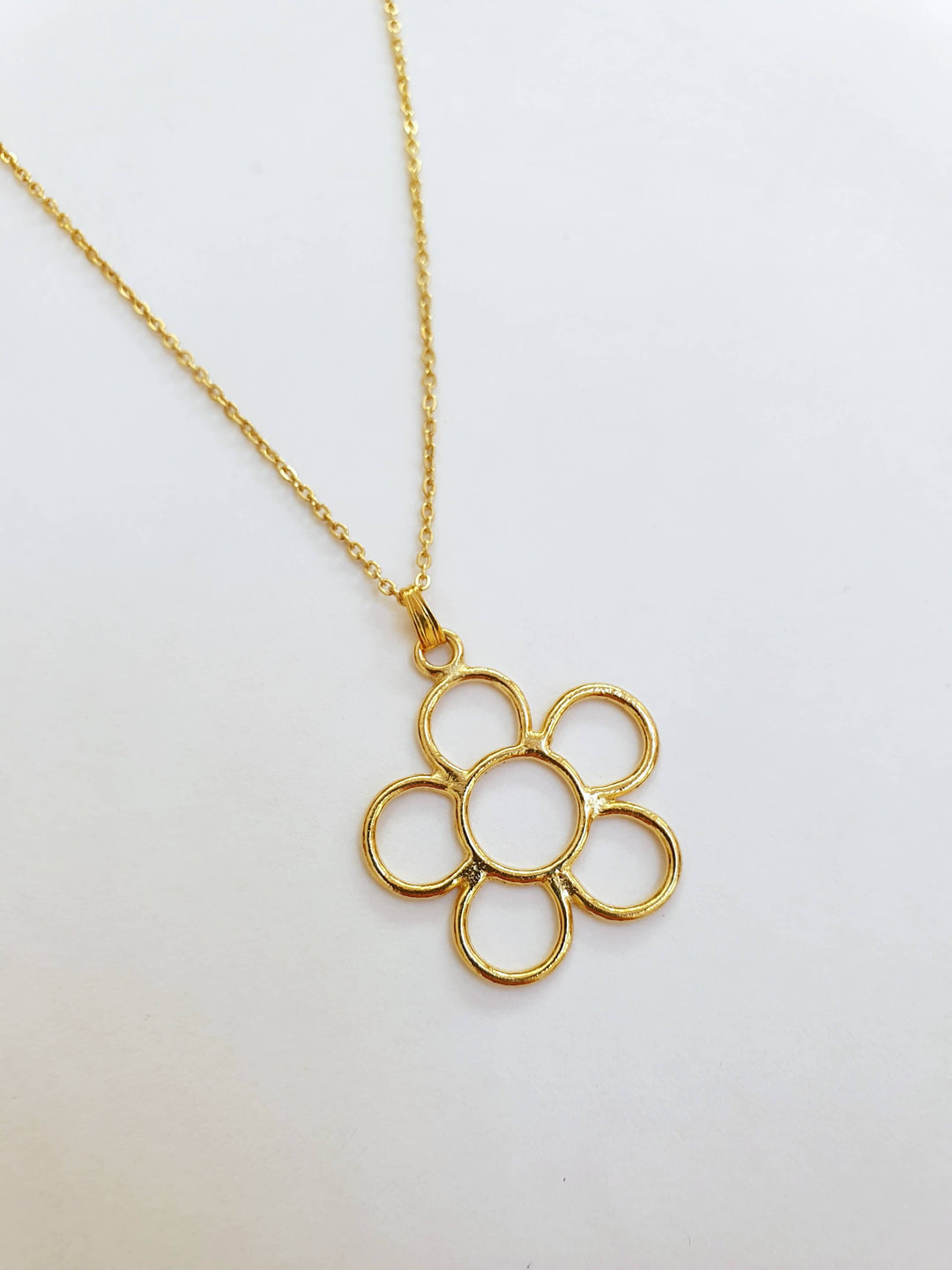 Vintage Gold Plated Fine Chain Necklace with Flower Charm