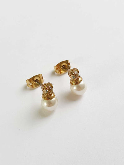 Vintage Gold Toned Crystal & Pearl Stud Earrings
