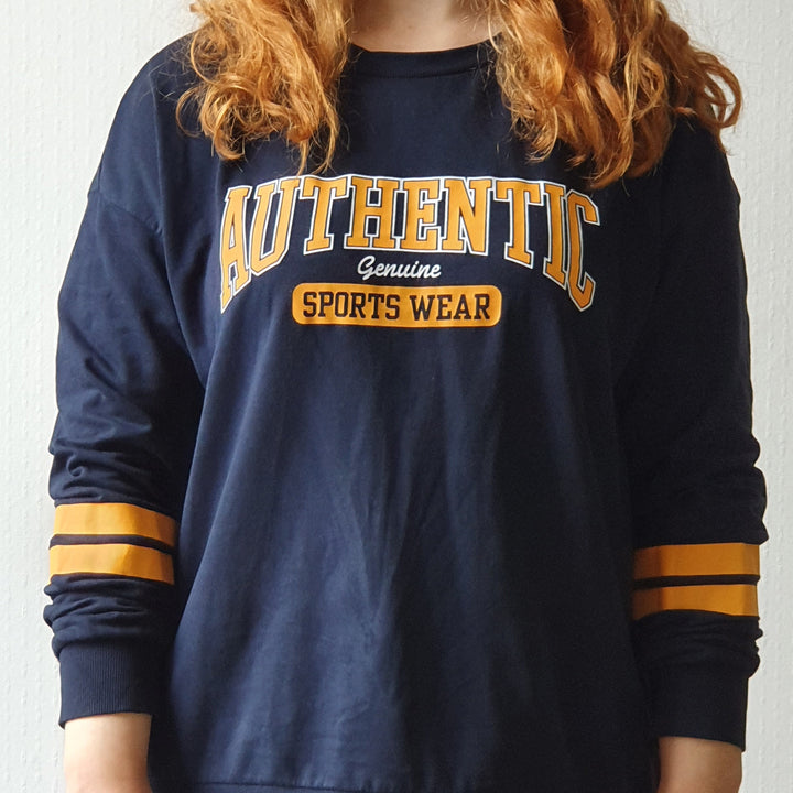 Navy Casual Sweatshirt - L