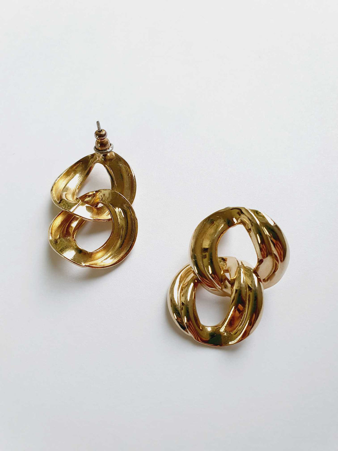 Vintage Gold Toned Link Earrings