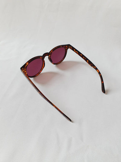 Vintage Sunglasses 37
