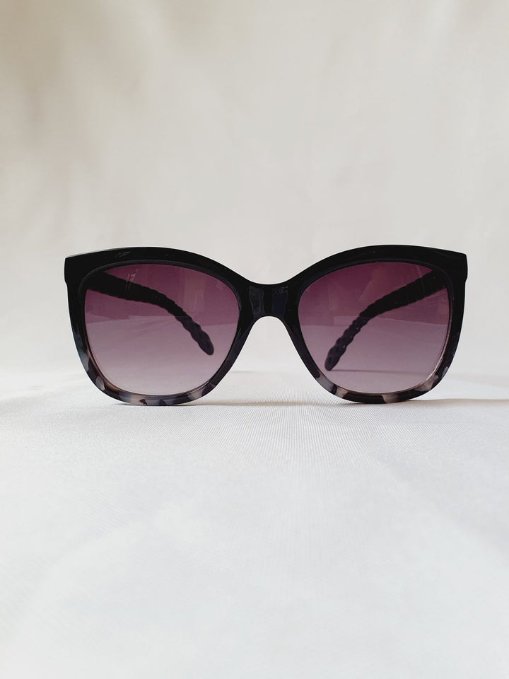 Vintage Sunglasses 27