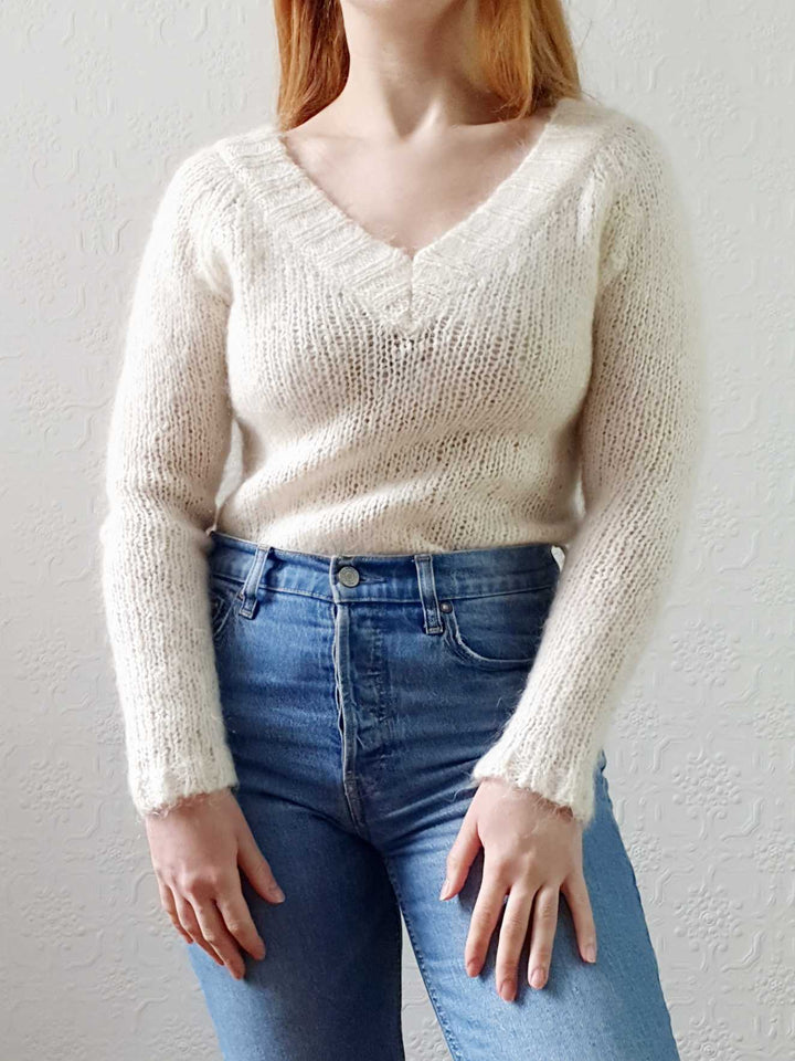 Ivory V-Neck Wool Jumper - XS/S