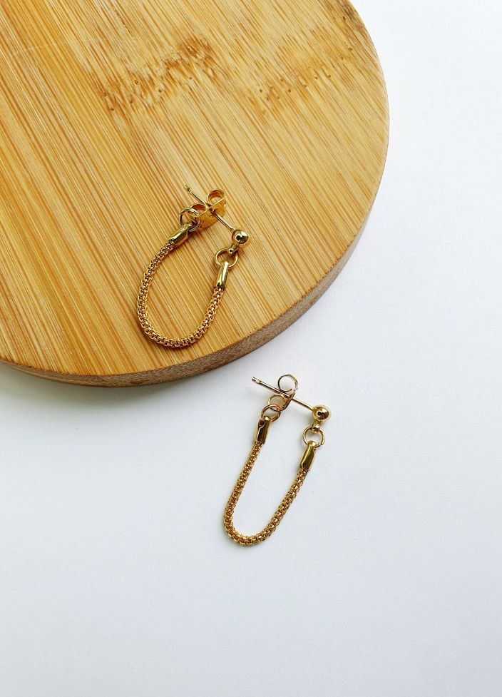 Vintage Gold Toned Chain Stud Earrings