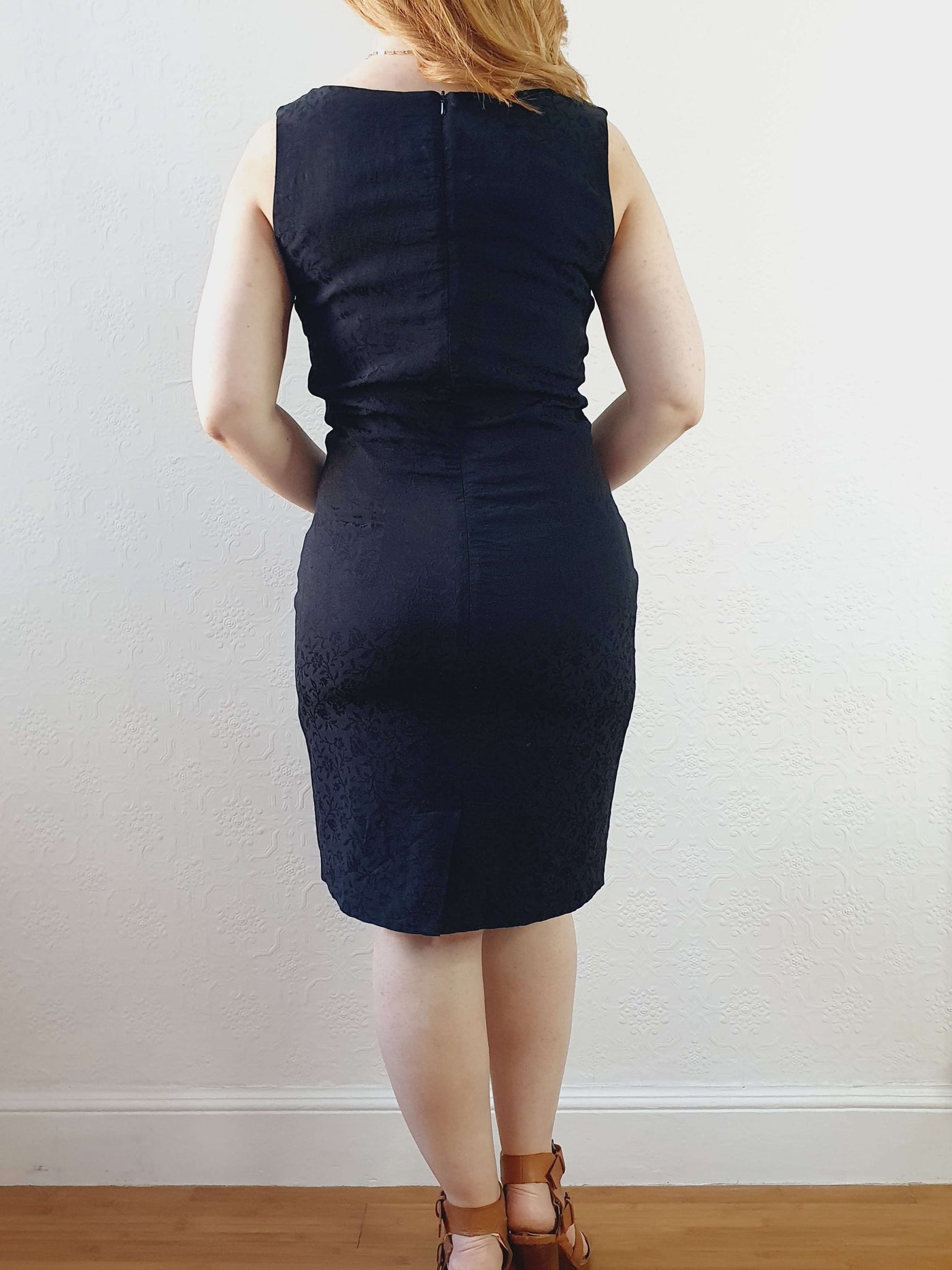 Vintage 100% Silk Sleeveless Little Black Dress - XS/S