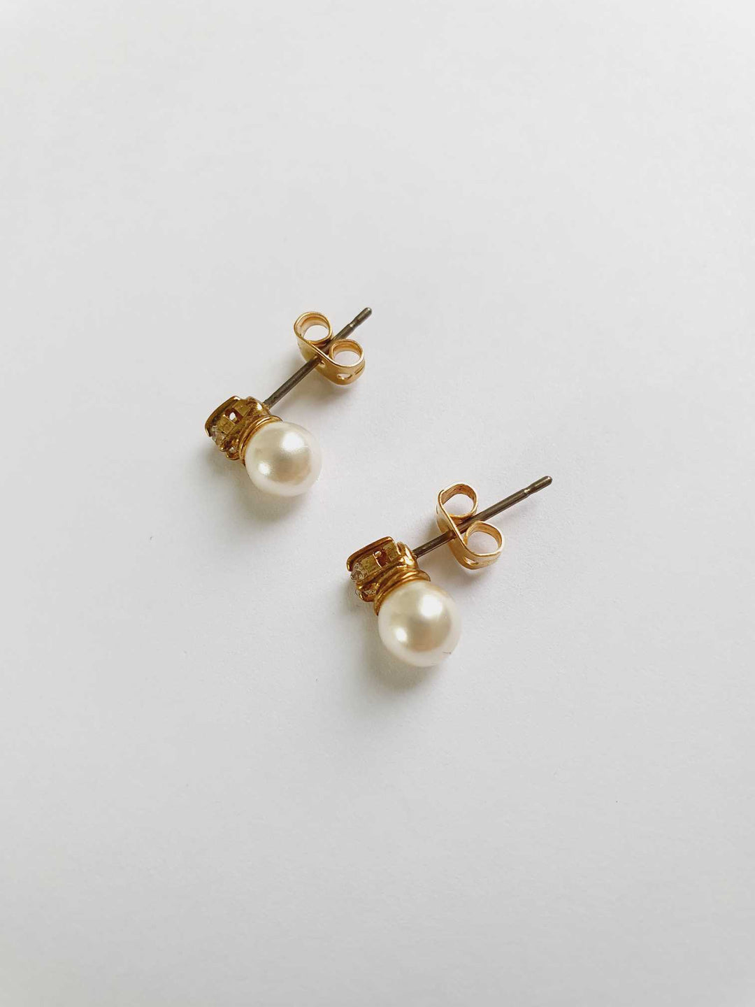 Vintage Gold Toned Crystal & Pearl Stud Earrings